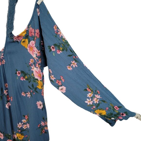 Torrid 3 Size 3X Top Floral Cold Shoulder Crinkle Adjustable Lace Straps Blue - Picture 5 of 9